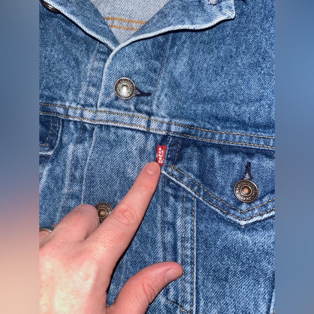 Vintage LEVIS Blue Denim Jean Jacket 57508-0214 MADE IN USA Red Tab Womens Large - Picture 6 of 15